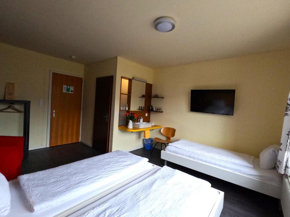 Alpenrose And Gardens Hotel