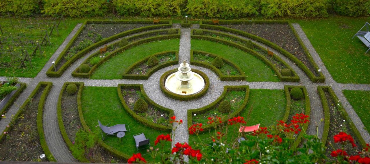 Hotel Alpenrose Hotel And Gardens