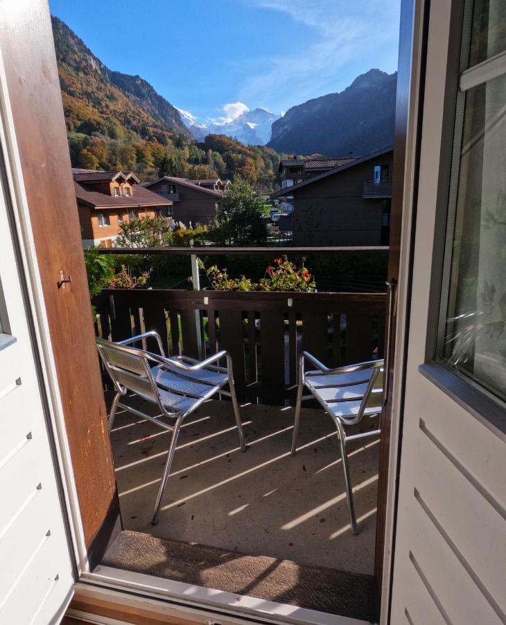 Alpenrose Hotel And Gardens 2*