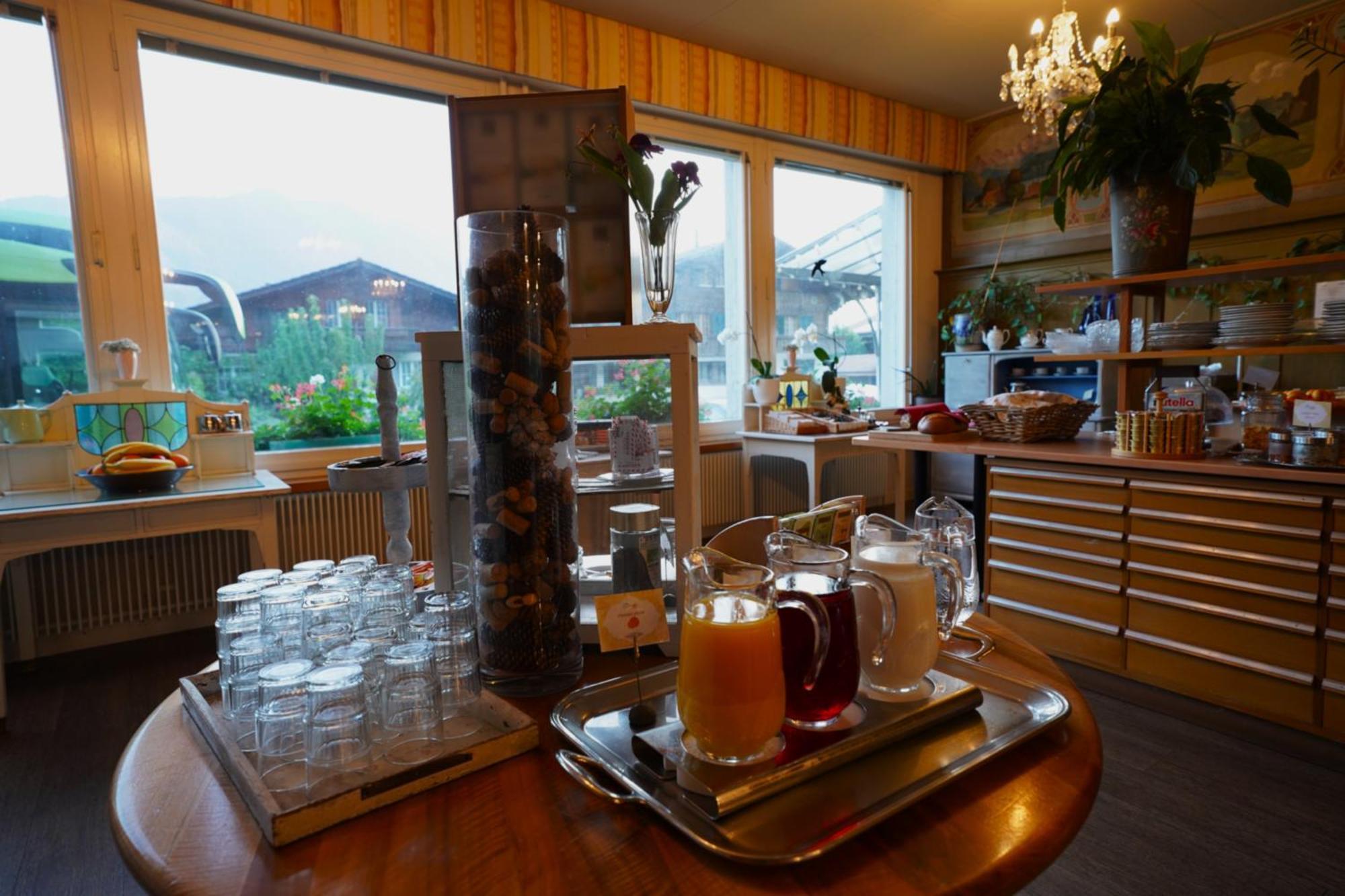 Alpenrose Hotel And Gardens Hotel 2*